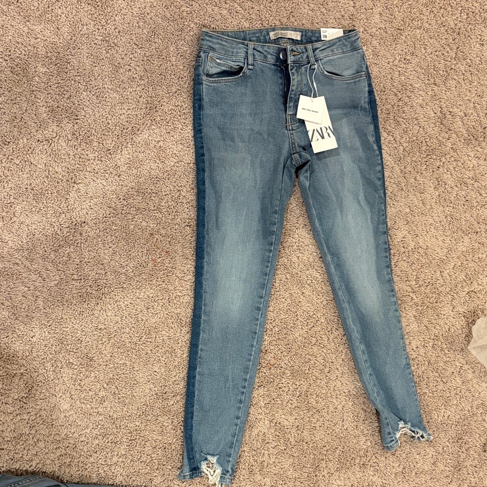 Zara Light Blue Skinny Jeans for Women